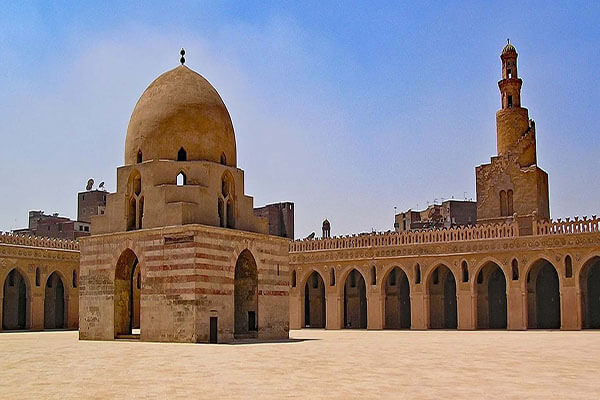 مسجد أحمد بن طولون بالقاهرة